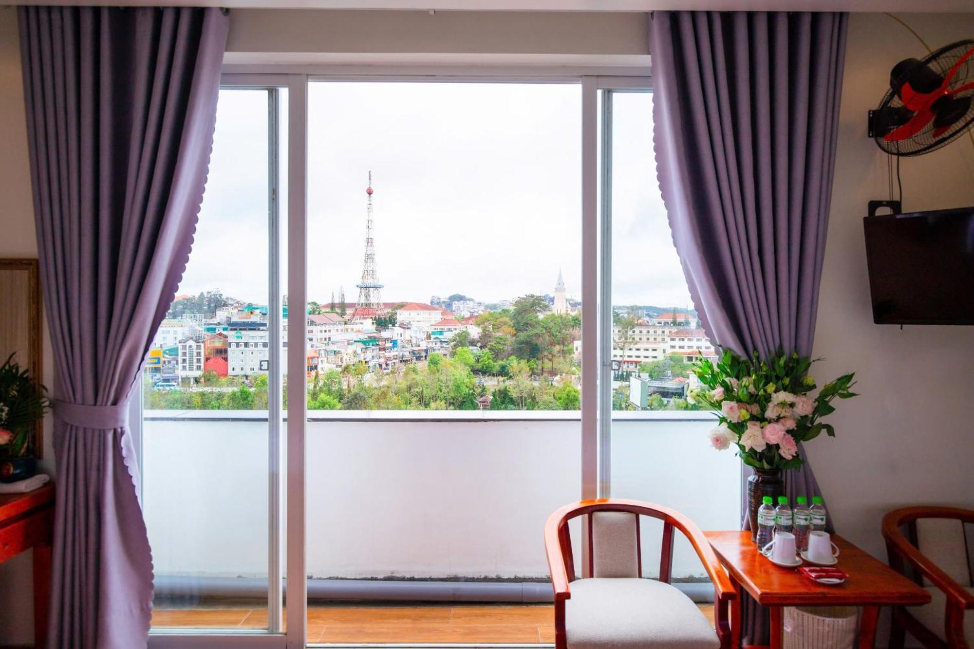 ทัญโด โฮเต็ล Hotel ดาลัด ภายนอก รูปภาพ