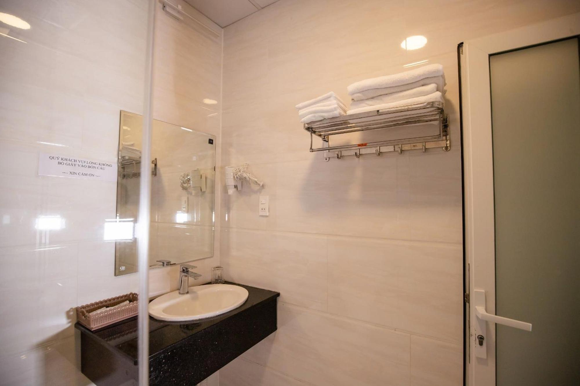 ทัญโด โฮเต็ล Hotel ดาลัด ภายนอก รูปภาพ